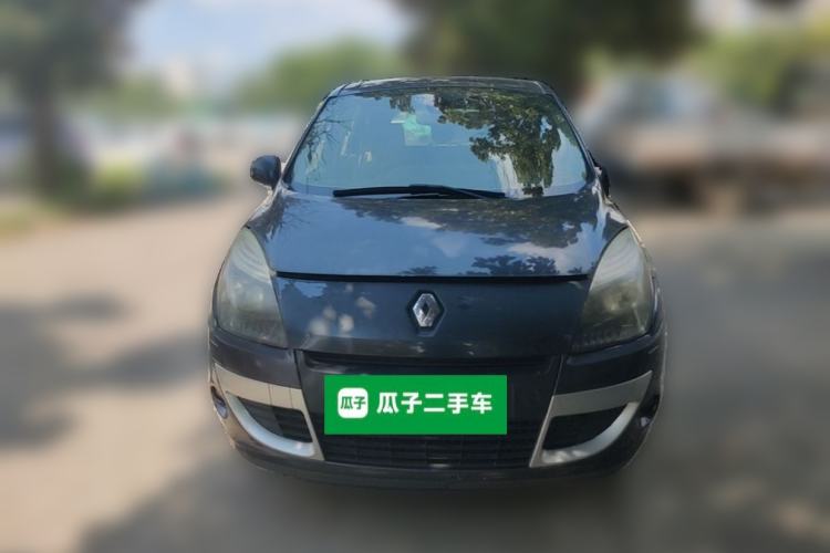 Used Renault Scenic Classic 2011 2.0 Comfort Edition with Scenic Design Front