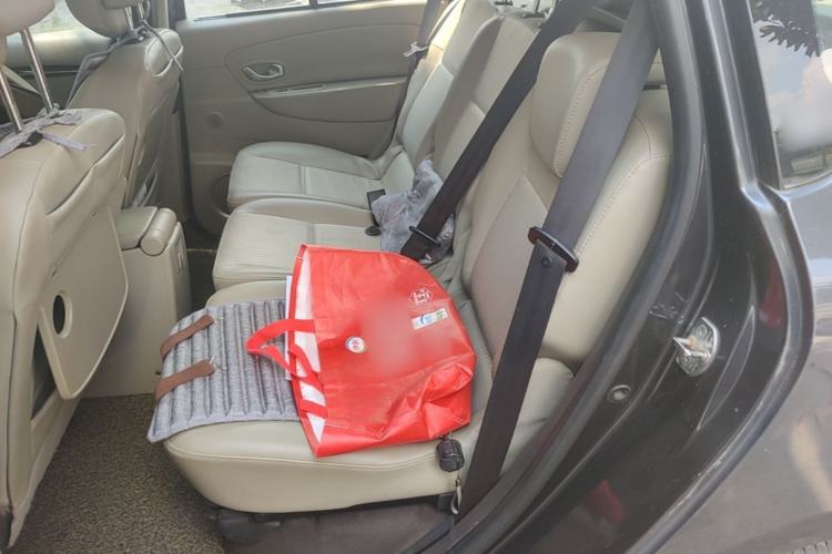 Used Renault Scenic Classic 2011 2.0 Comfort Edition with Scenic Design Left Rear Seat