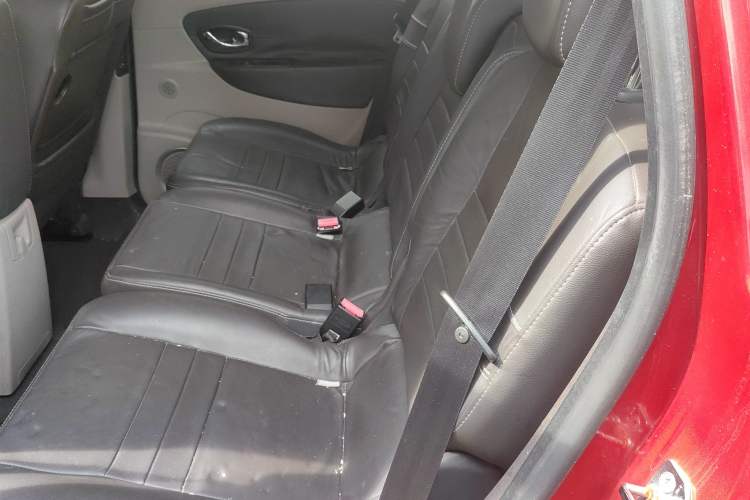 Used Renault Scenic Classic 2011 2.0 Comfort Edition with Scenic Design Left Rear Seat