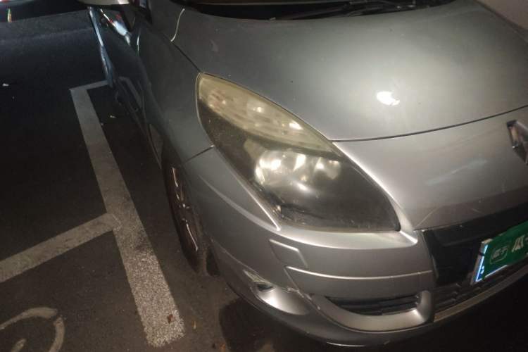 Used Renault Scenic Classic 2012 2.0 Comfort Edition Right Front Headlight