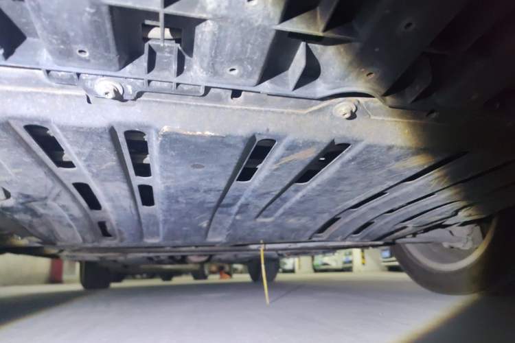 Used Renault Talisman 2012 2.5L Luxury Edition Chassis Front