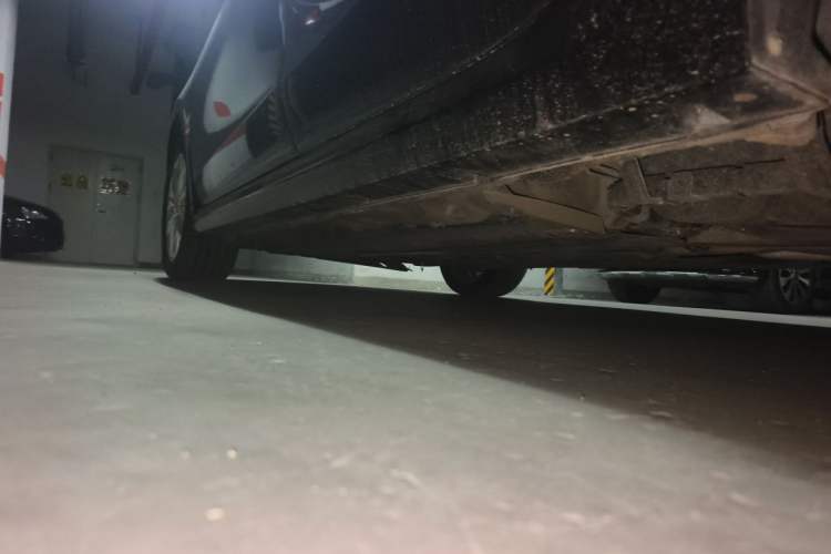 Used Renault Talisman 2012 2.5L Nappa Flagship Edition Chassis Rear Left