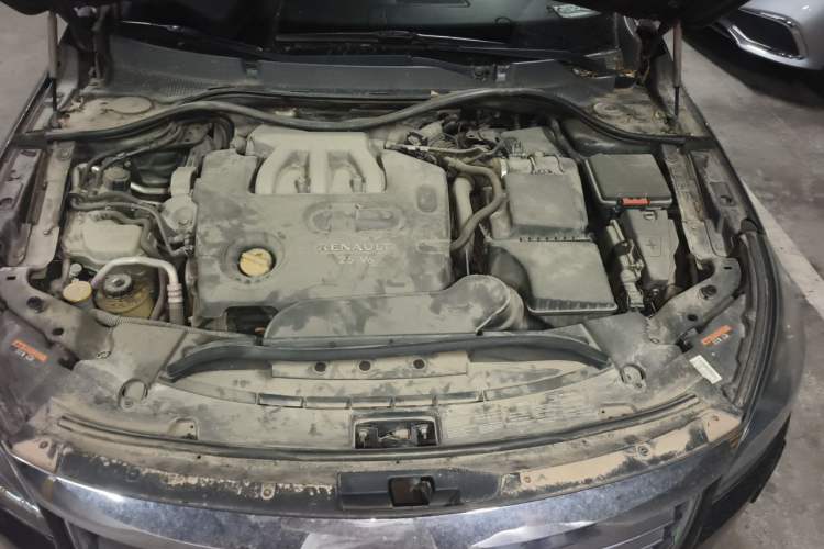 Used Renault Talisman 2012 2.5L Nappa Flagship Edition Engine Bay