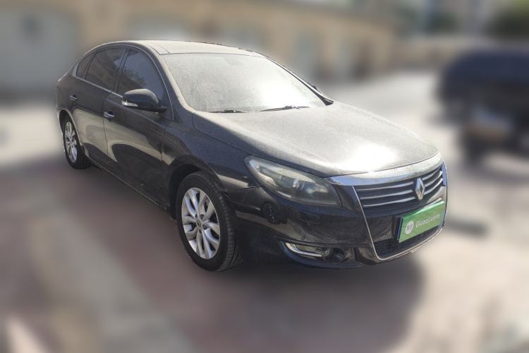 Used Renault Talisman 2012 2.5L Nappa Flagship Edition Front Right 45 Deg