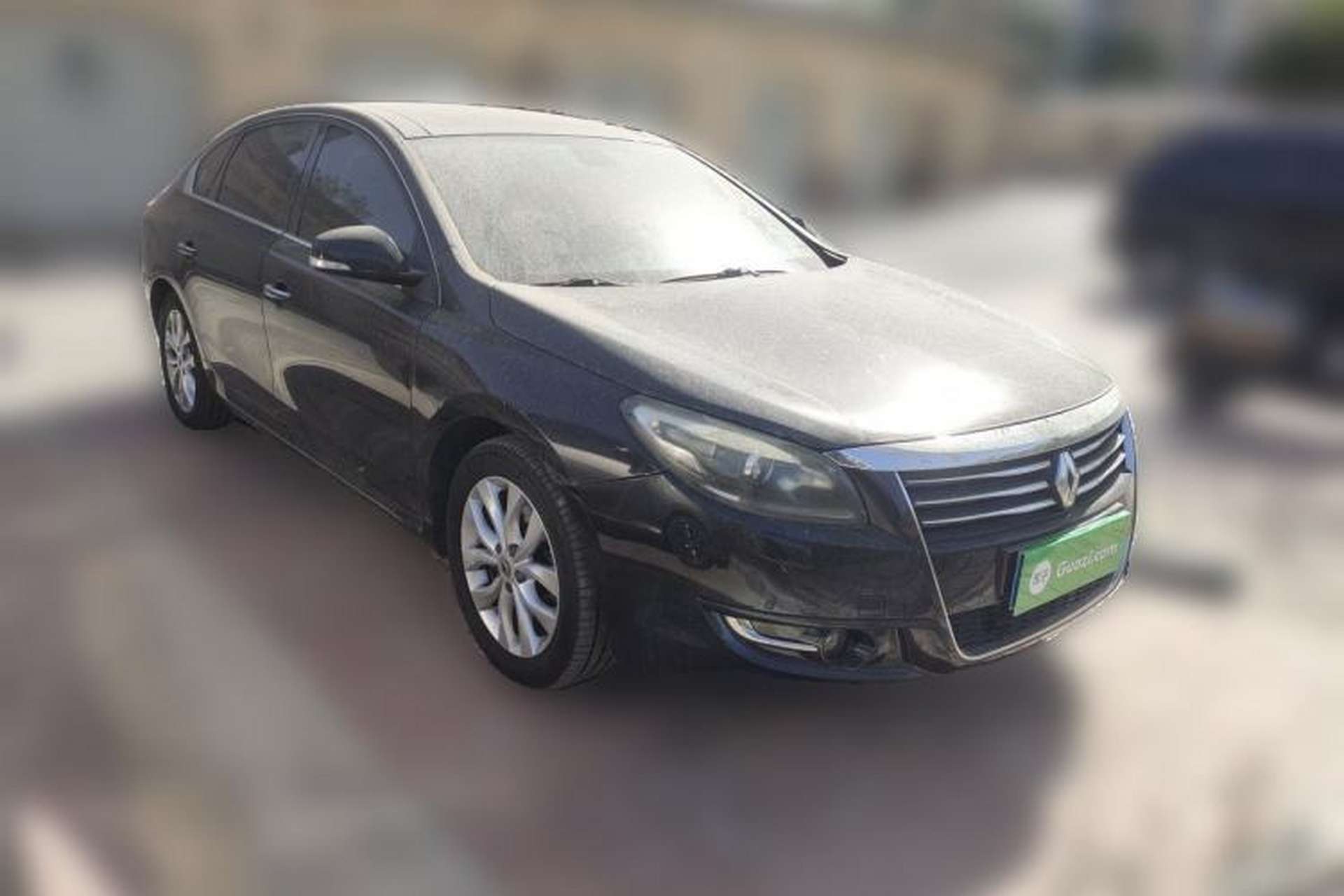Used Renault Talisman 2012 2.5L Nappa Flagship Edition Front Right 45 Deg