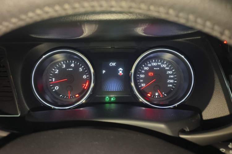 Used Renault Talisman 2012 2.5L Nappa Flagship Edition Instrument Cluster