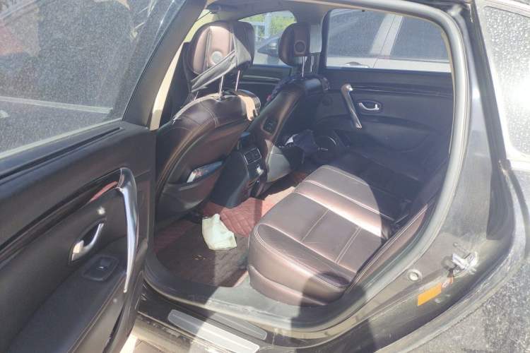 Used Renault Talisman 2012 2.5L Nappa Flagship Edition Left Rear Seat