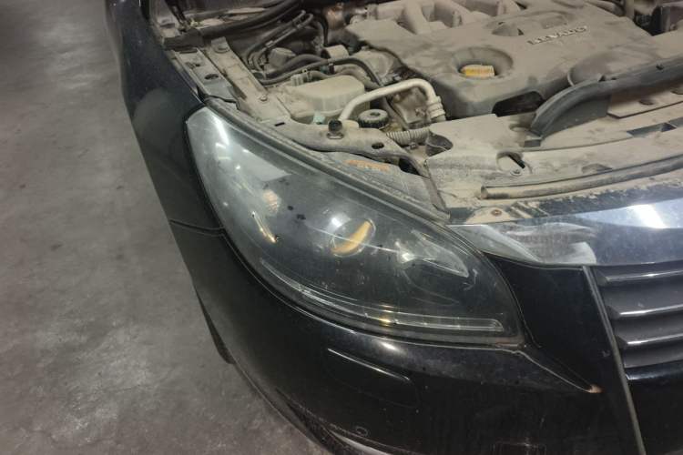 Used Renault Talisman 2012 2.5L Nappa Flagship Edition Right Front Headlight