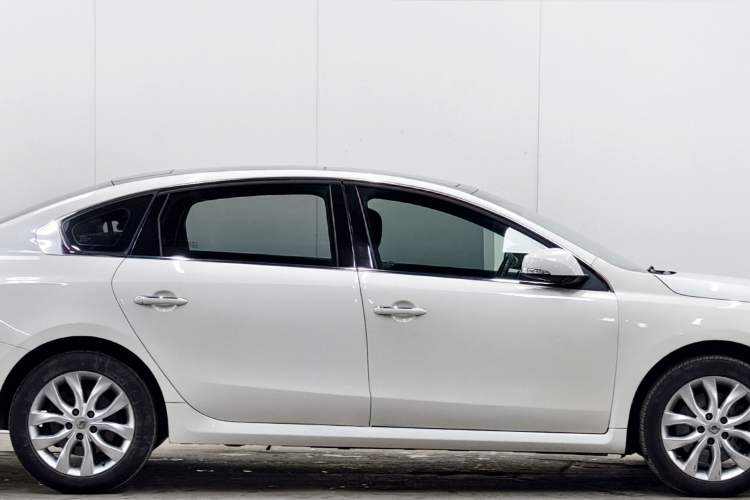 Used Renault Talisman 2013 2.5L Luxury Edition Exterior 8