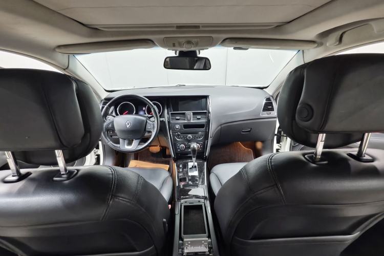 Used Renault Talisman 2013 2.5L Luxury Edition Interior 9