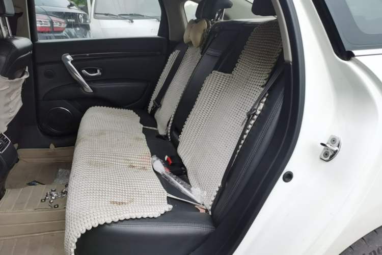 Used Renault Talisman 2013 2.5L Luxury Edition Left Rear Seat
