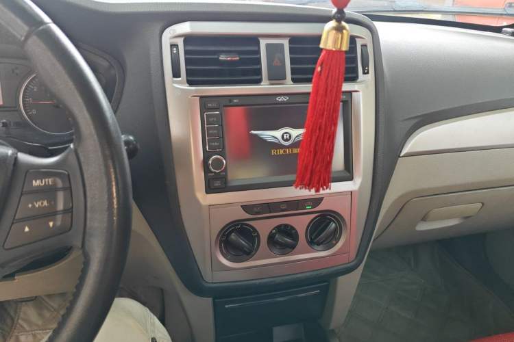 Used Riich G3 2012 1.6L Manual Luxury Model Audio And AC Panel