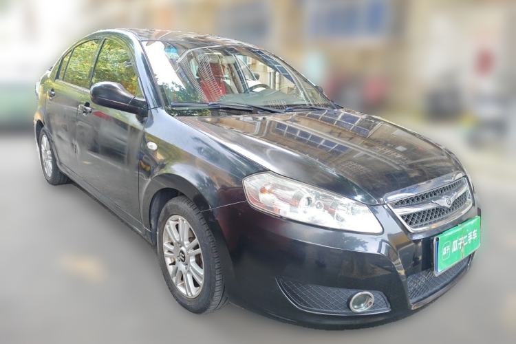 Used Riich G3 2012 1.6L Manual Luxury Model Front Right 45 Deg