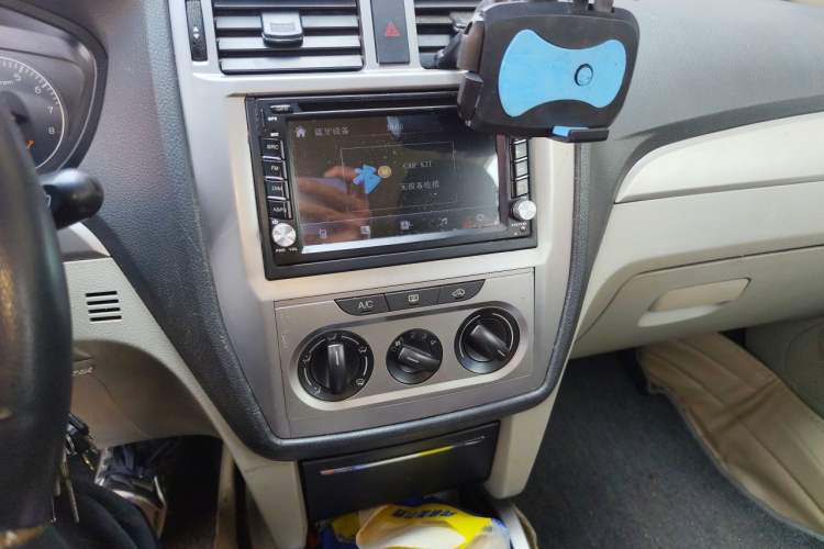 Used Riich G3 2012 1.6L Manual Performance Model Audio And AC Panel