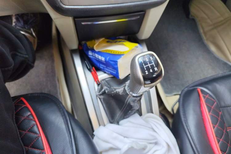 Used Riich G3 2012 1.6L Manual Performance Model Gear Lever