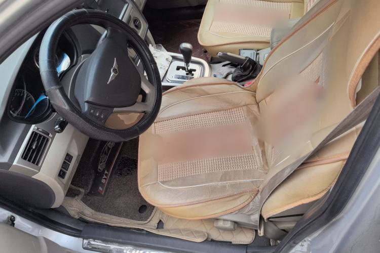 Used Riich G3 2012 1.6L CVT Comfort Model Left Front Seat