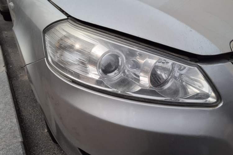 Used Riich G3 2012 1.6L CVT Comfort Model Right Front Headlight