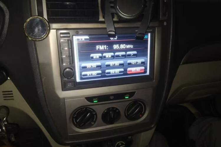 Used Riich G5 2010 Messi Edition 2.0T Manual Comfort Version Audio And AC Panel