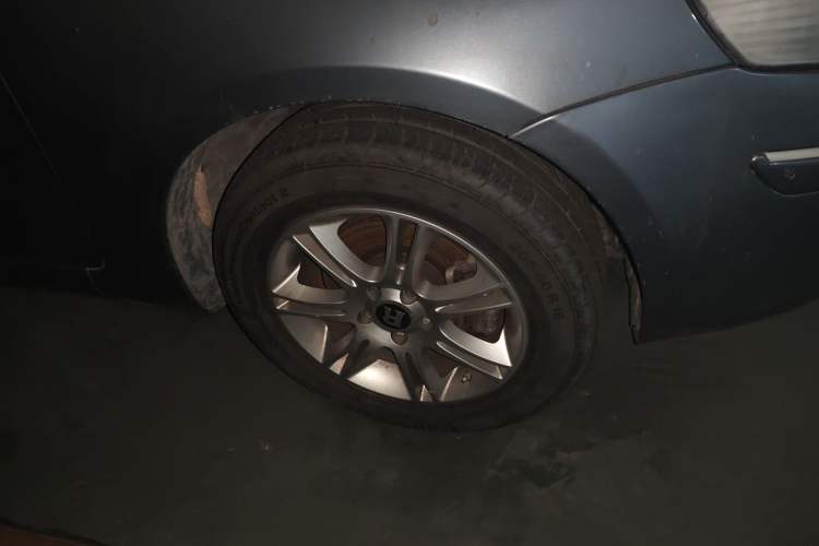 Used Riich G5 2010 Messi Edition 2.0T Manual Comfort Version Right Front Wheel Hub