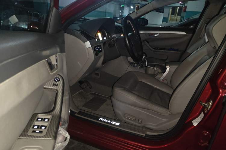Used Riich G5 2012 2.0L Automatic Luxury DVVT Driver Seat