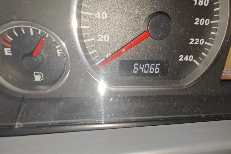 Used Riich G5 2012 2.0L Automatic Luxury DVVT Odometer Close Up