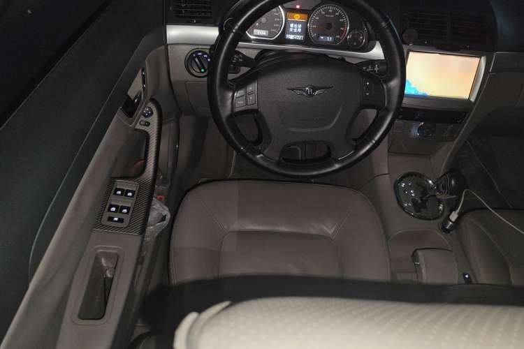 Used Riich G5 2012 2.0L Automatic Luxury DVVT Steering Wheel