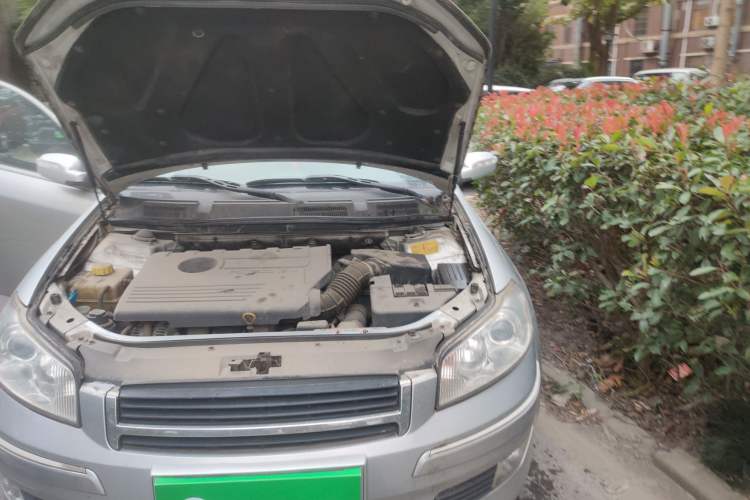 Used Riich G5 2012 2.0L Automatic Deluxe DVVT Engine Bay Left