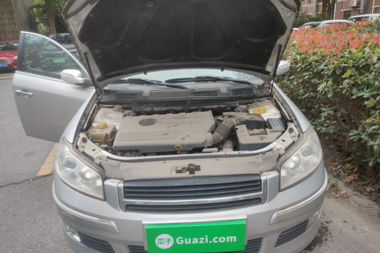 Used Riich G5 2012 2.0L Automatic Deluxe DVVT Engine Bay