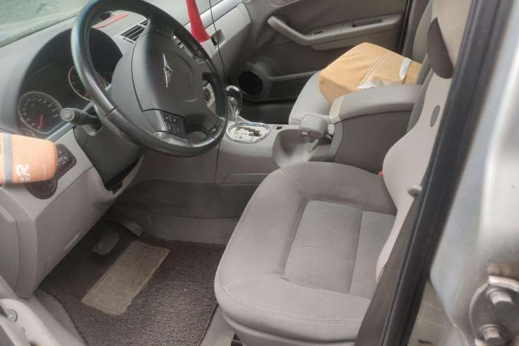 Used Riich G5 2012 2.0L Automatic Deluxe DVVT Left Front Seat