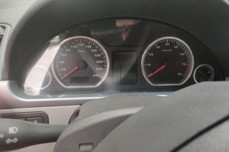 Used Riich G5 2012 2.0L Automatic Deluxe DVVT Odometer Close Up