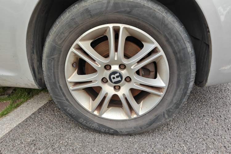 Used Riich G5 2012 2.0L Manual Luxury DVVT Right Front Wheel Hub