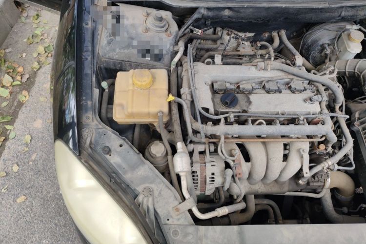 Used Riich G6 2011 2.0T Automatic Luxury Edition Engine Bay Right
