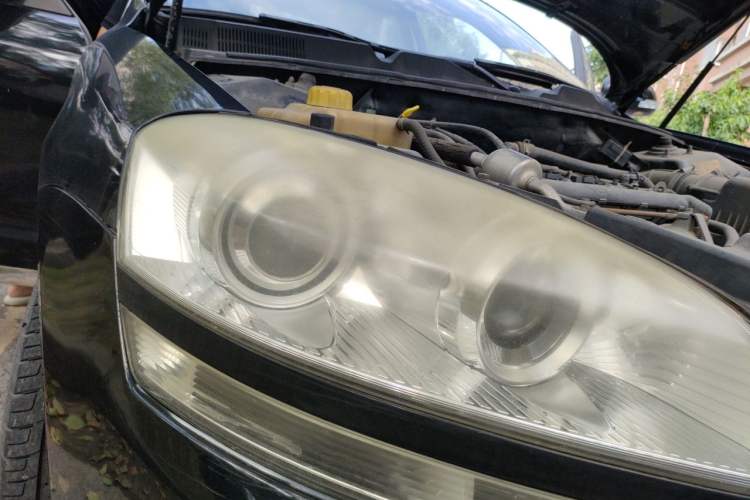 Used Riich G6 2011 2.0T Automatic Luxury Edition Right Front Headlight
