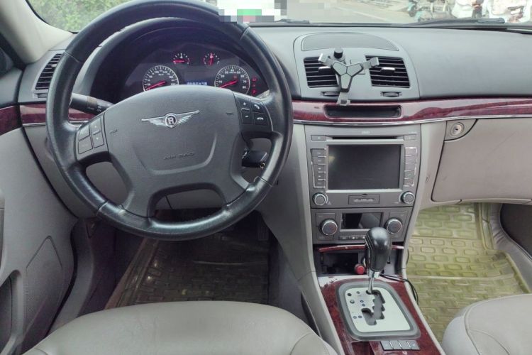 Used Riich G6 2011 2.0T Automatic Luxury Edition Center Console