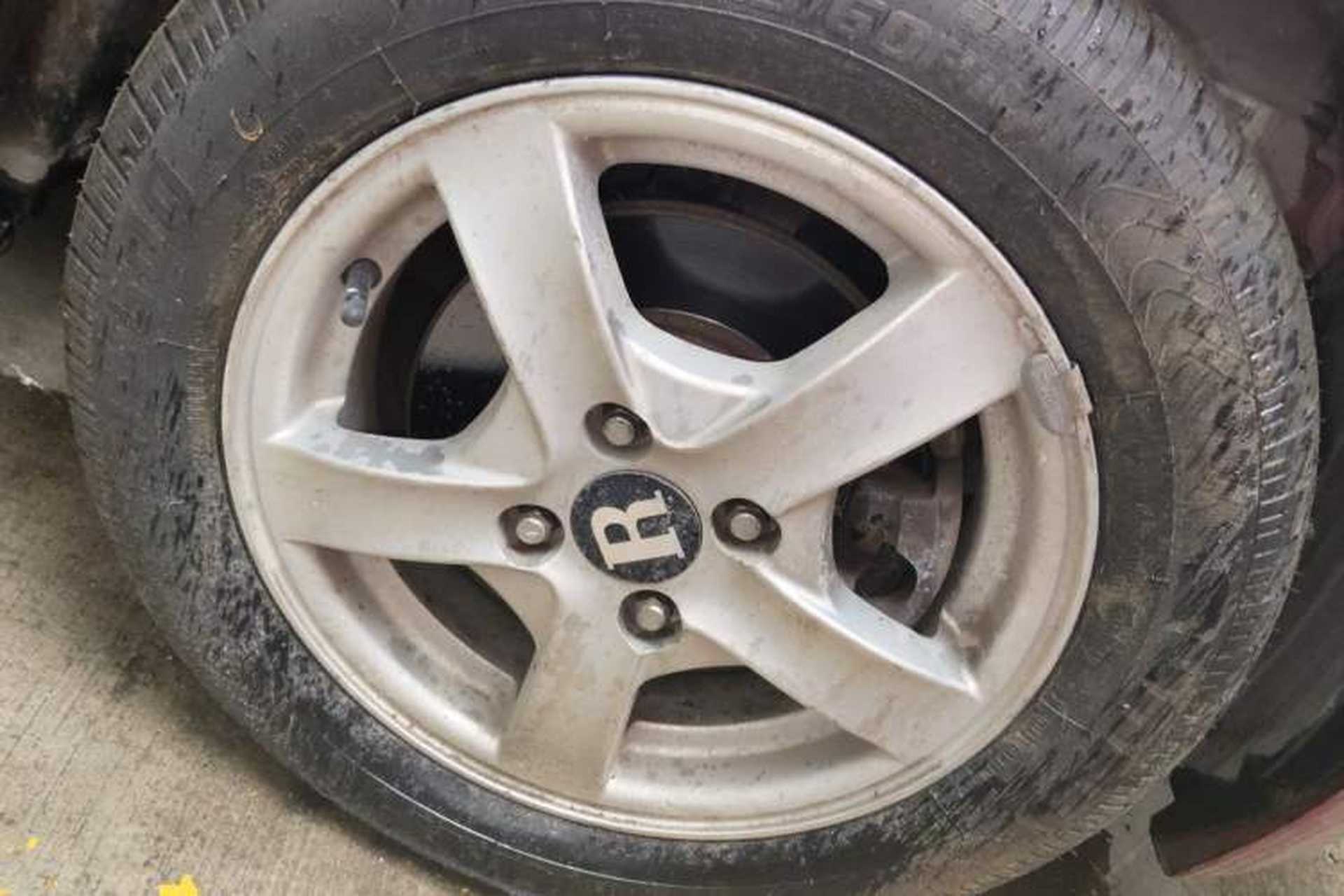 Used Riich M1 2009 Edition Evolved Model 1.0L Manual Standard Version Right Front Wheel Hub
