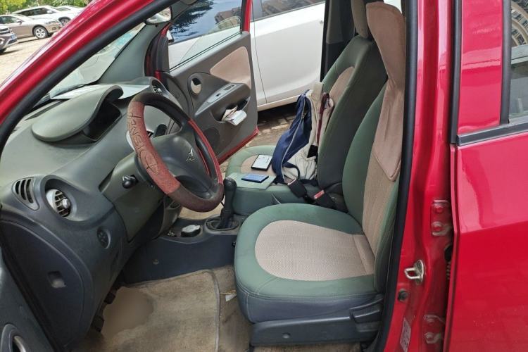 Used Riich M1 2011 1.0L Manual Luxury Model Left Front Seat