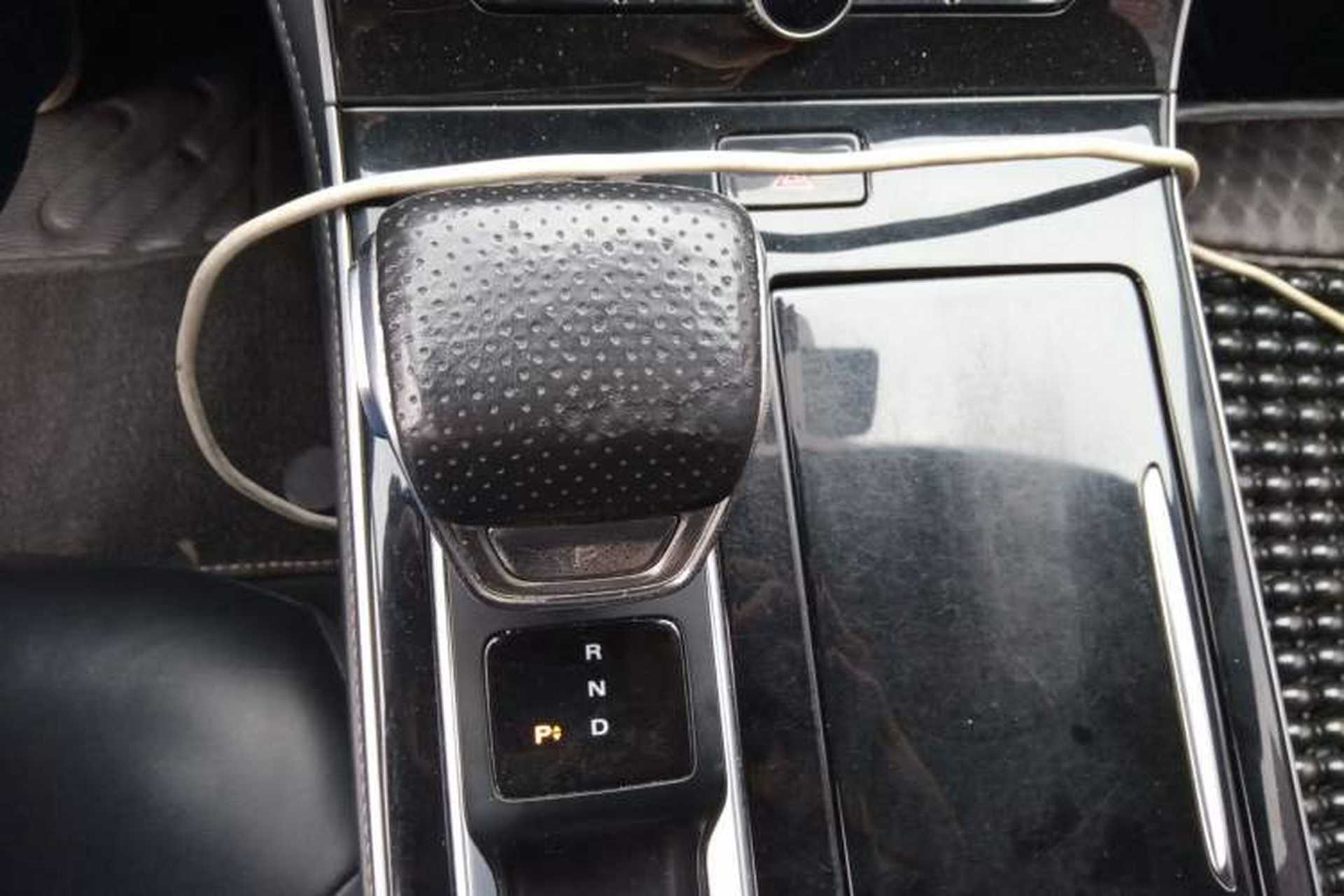 Used Rising ER6 2021 New Dynamic Edition 620km Smart Drive Version Gear Lever
