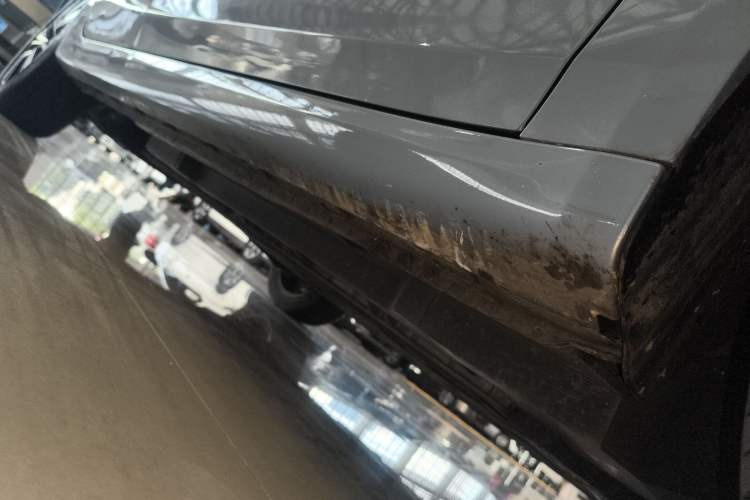Used Rising ER6 2021 New Dynamic Edition 620km Smart Enjoyment Version Right Side Sill
