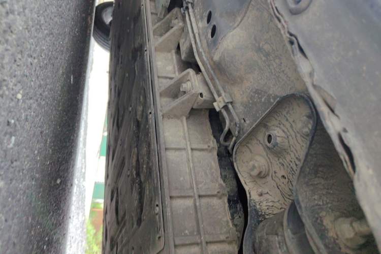 Used Rising ER6 2020 620 km Smart Edition Chassis Rear Left