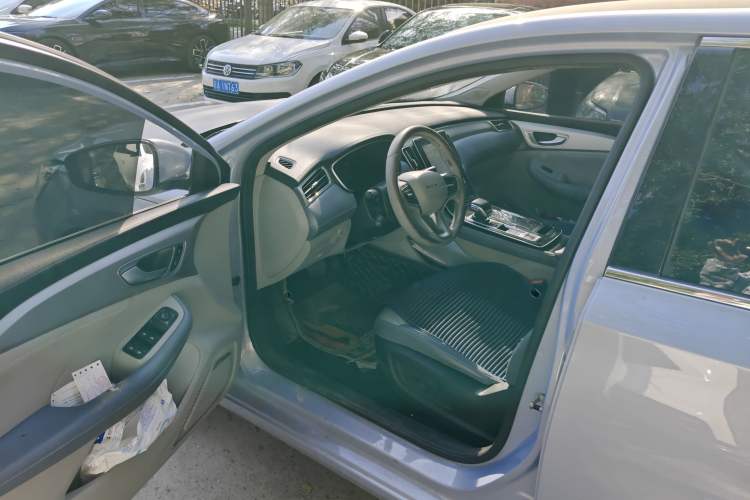 Used Rising ER6 2020 620 km Smart Drive Version Driver Seat