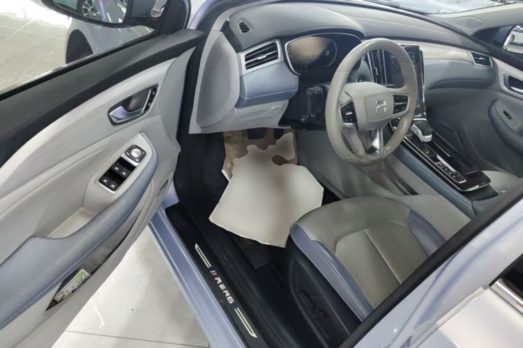Used Rising ER6 2020 620 km Smart Edition Driver Seat