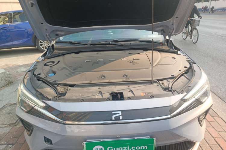 Used Rising ER6 2020 620 km Smart Edition Engine Bay