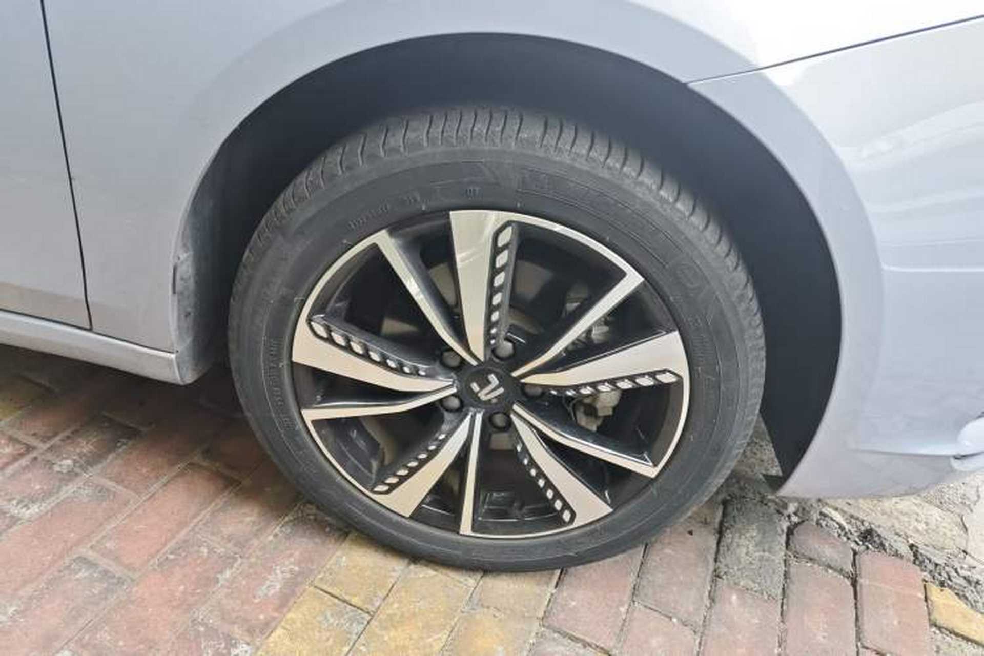 Used Rising ER6 2020 620 km Smart Edition Exterior 7