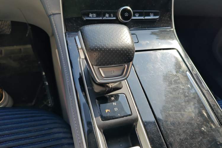 Used Rising ER6 2020 620 km Smart Drive Version Gear Lever