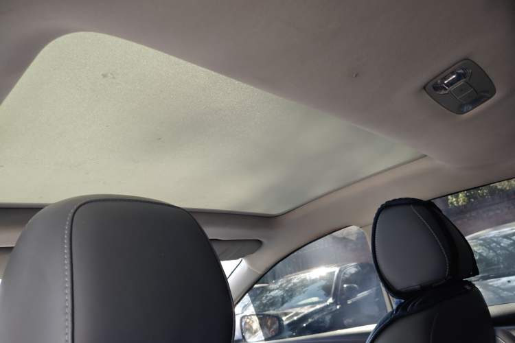 Used Rising ER6 2020 620 km Smart Drive Version Headliner