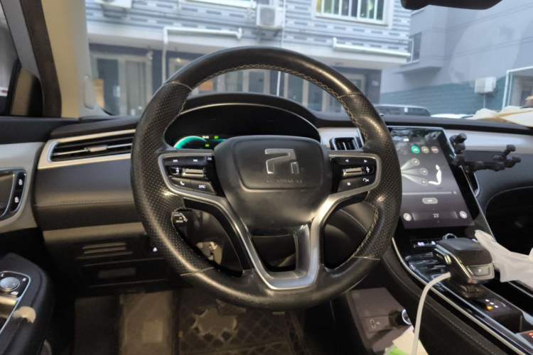 Used Rising ER6 2020 620 km Smart Edition Steering Wheel