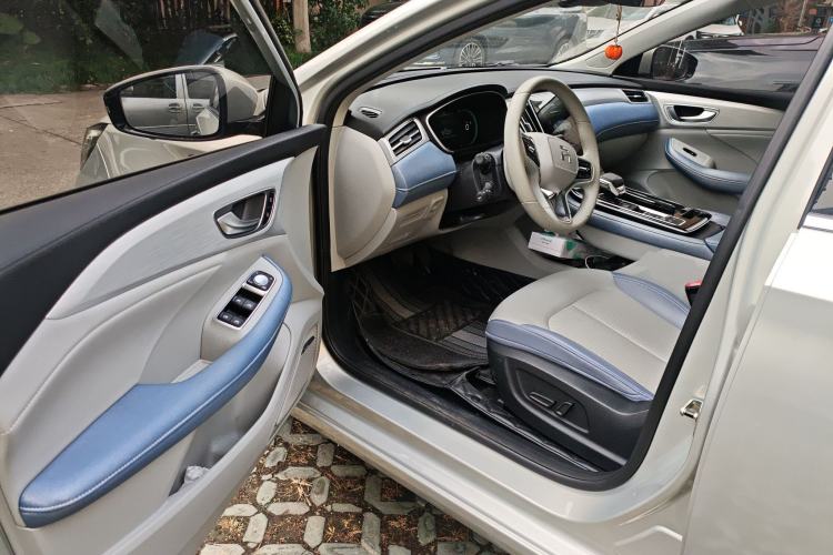 Used Rising ER6 2020 620 km Smart Edition Driver Seat