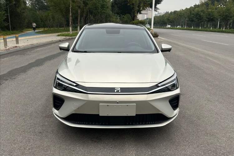 Used Rising ER6 2020 620 km Smart Edition Exterior 1