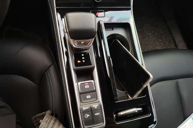 Used Rising ER6 2020 620 km Smart Edition Gear Lever