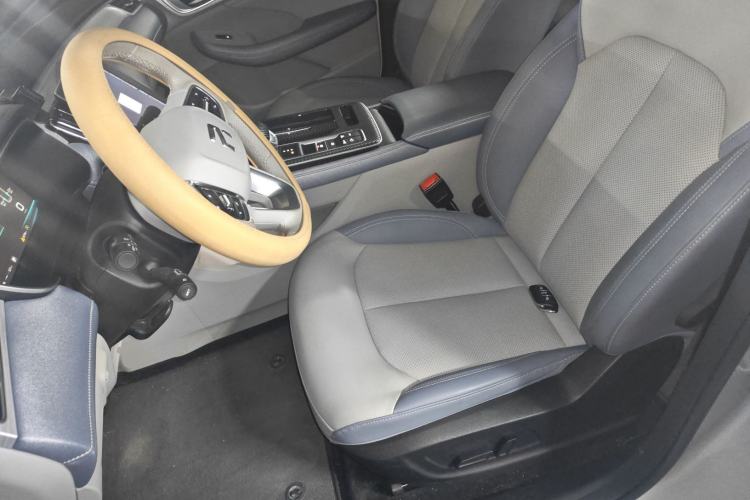 Used Rising ER6 2020 620 km Smart Drive Version Left Front Seat